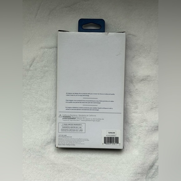 Brand New Insignia IPhone 11 hard shell marble phone case - Picture 4 of 8